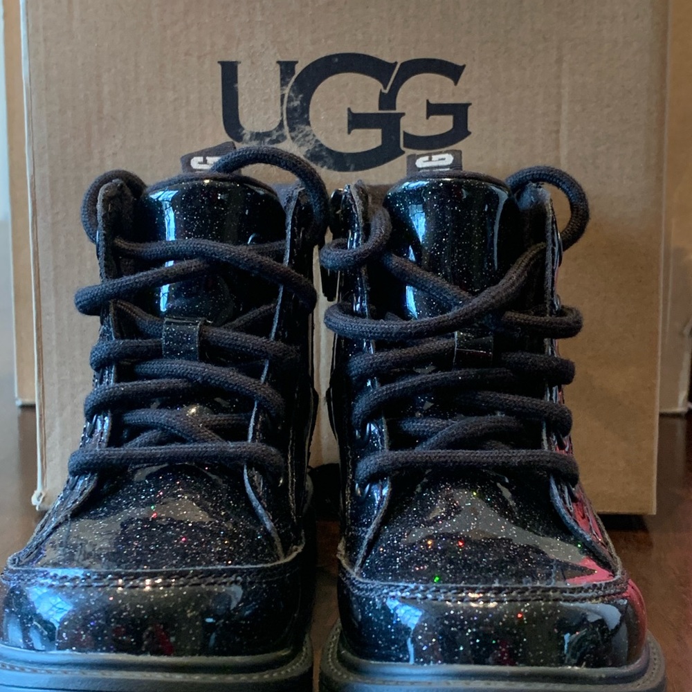 UGG T Robley Glitter Boots
